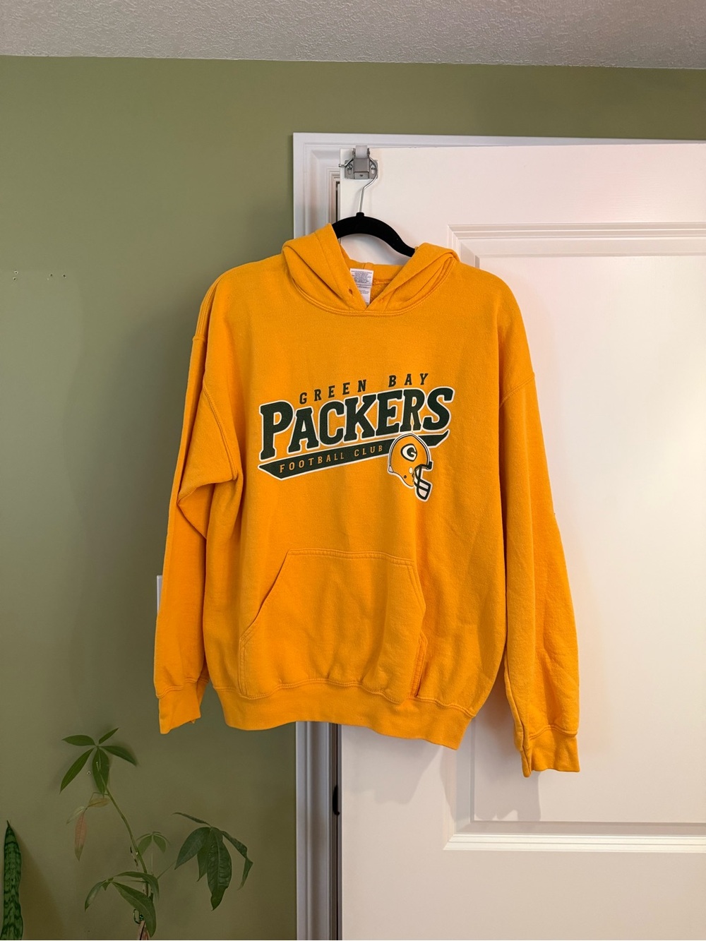 Green Bay Packers Gold Graphic Football Hoodie M